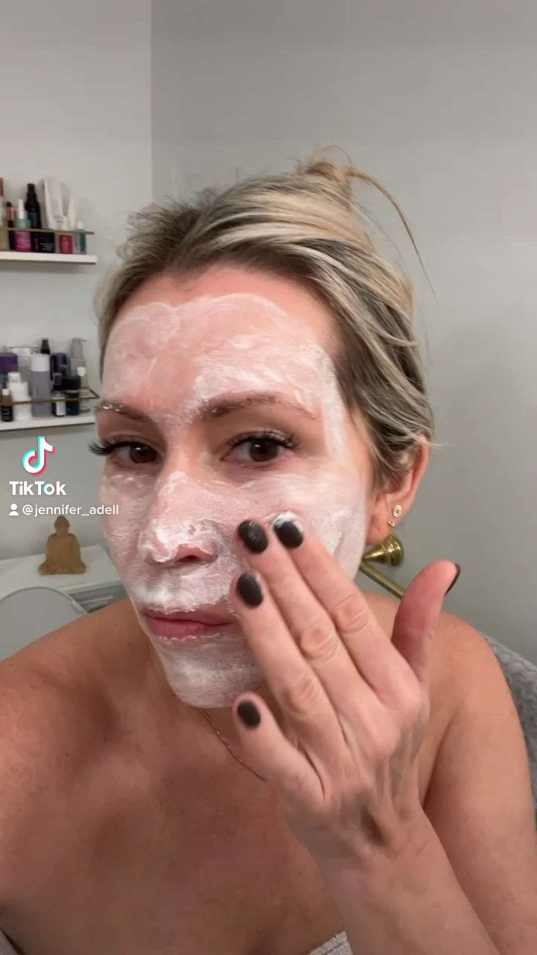 My de-puffing skincare hack using these hero’s 🏆 
#facemasks #skincaretools

#LTKbeauty #LTKunder100