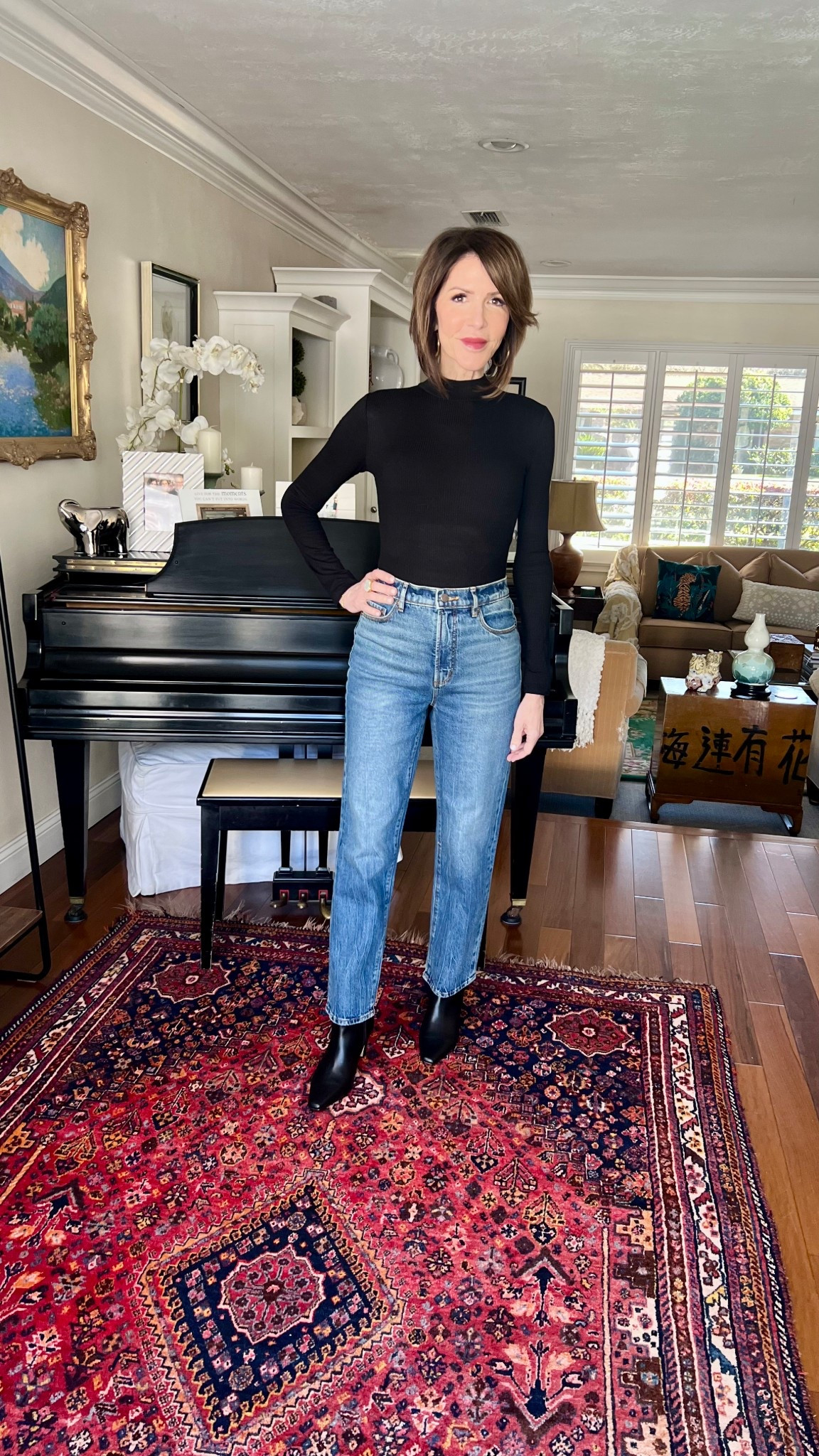 high rise straight leg jeans, over 50 outfits 

#LTKgrwm #LTKOver40 #LTKootd