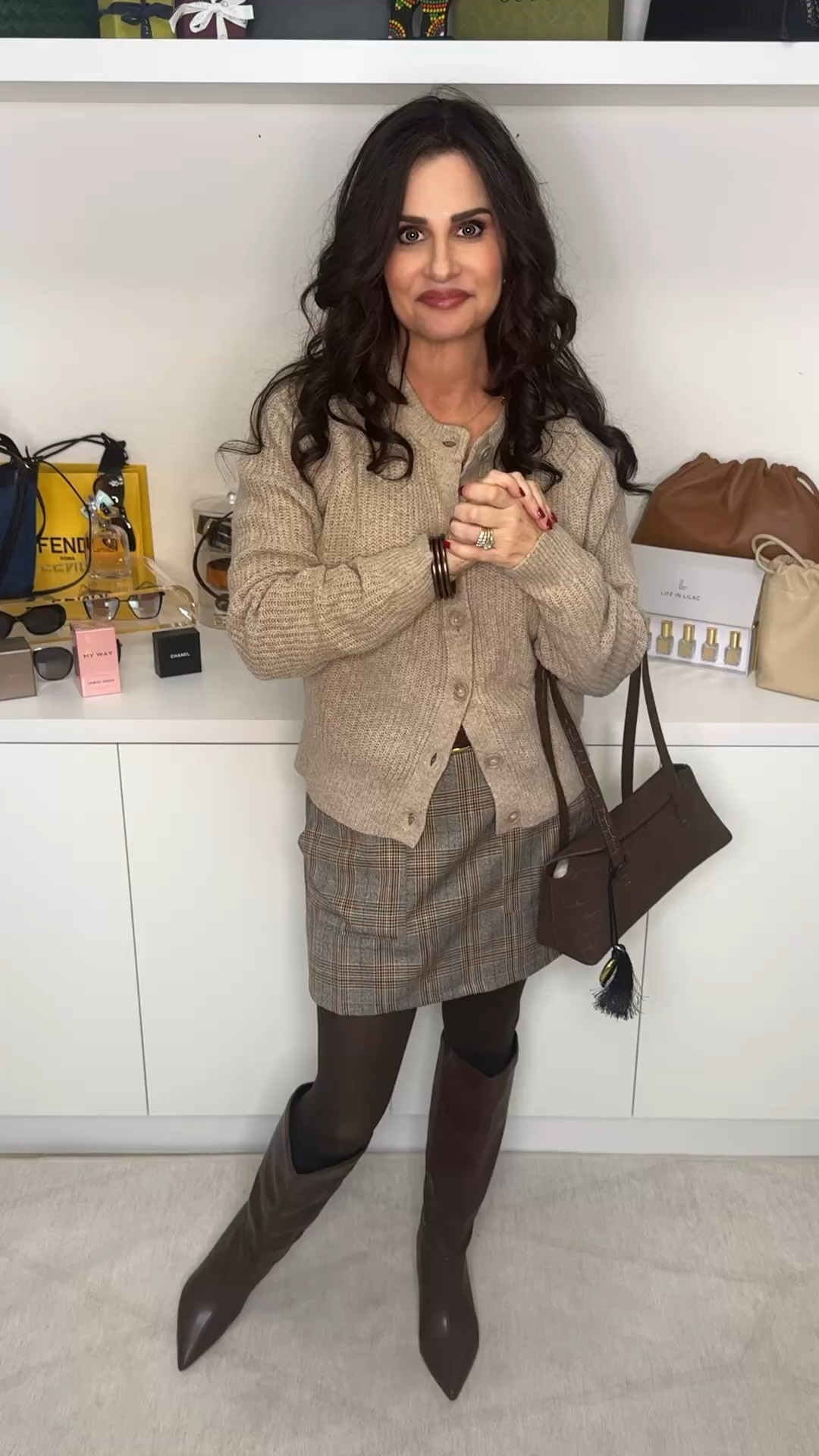 Plaid skirts are the cutest ever ! Perfect for the fall and winter months . Wearing a sm and I could of sized down by 1 . Cardi is old I will link similar .#plaidskort #fallstyle 



#LTKSaleAlert #LTKootd #LTKOver40