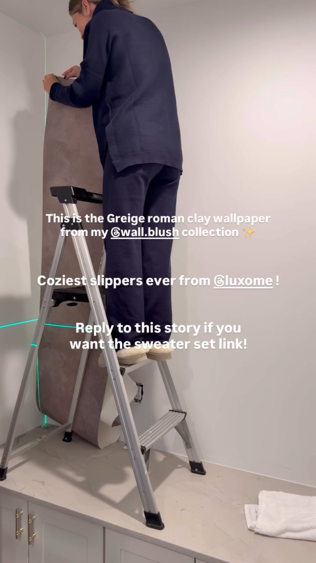 Reply to this story if you want the sweater set link! @anrabess.amazon @anrabess_official  This is the Greige roman clay wallpaper from my @wall.blush collection ✨ Coziest slippers ever from @luxome !

#LTKootd #LTKFindsUnder100 #LTKmomlife