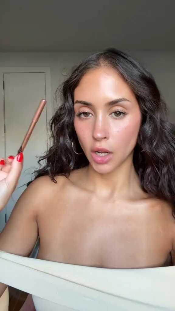   

 #LTKSeasonal #LTKBeauty