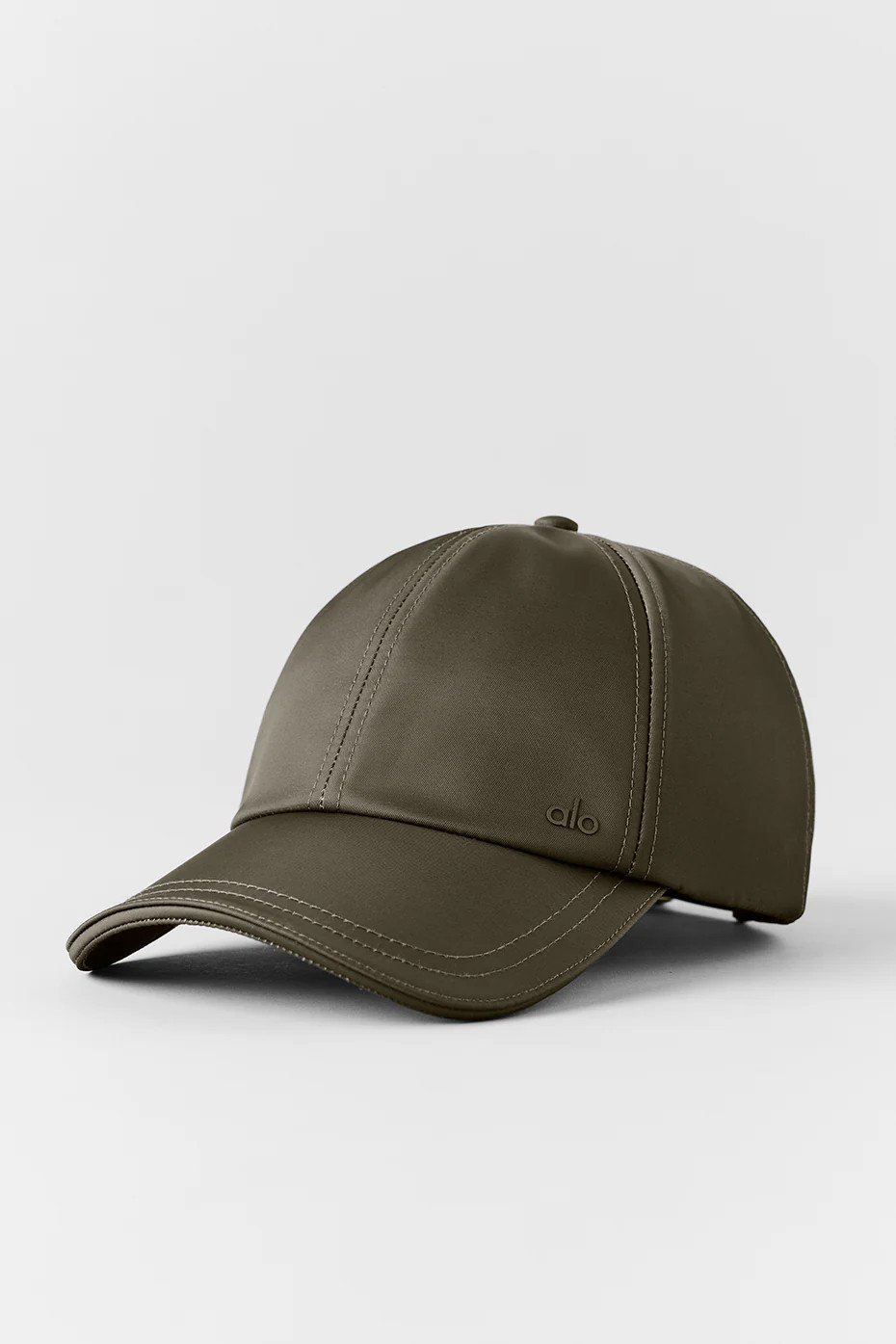 ALO | Satin Off-Duty Cap in Olive Tree Green | Alo Yoga (US)