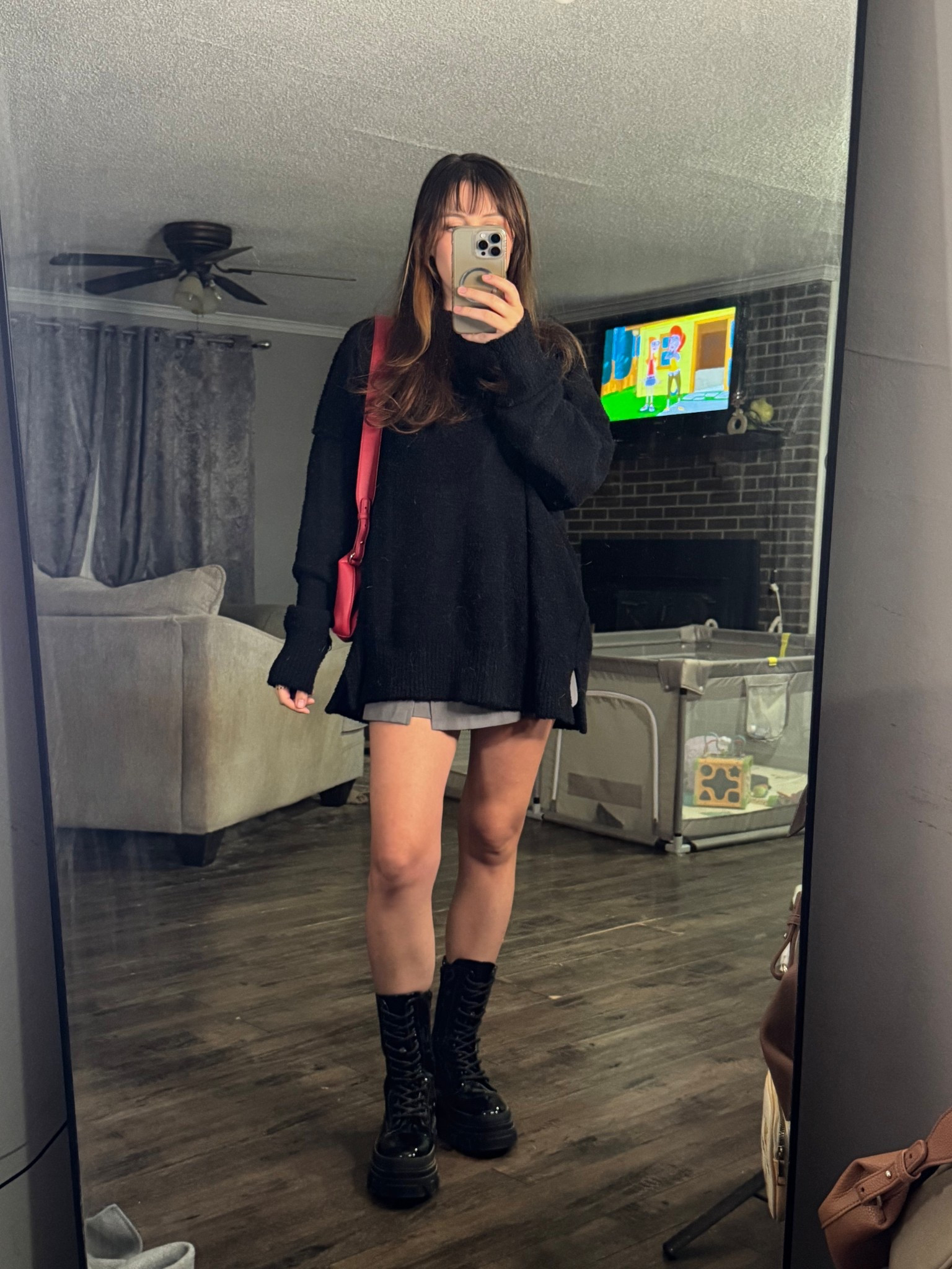 Black oversized sweater and grey mini skirt outfit with a pop of red bag for fall ❤️ 

#LTKFindsUnder50 #LTKStyleTip #LTKSeasonal