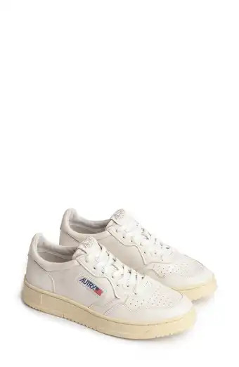 Medalist Low Sneaker (Women) | Nordstrom