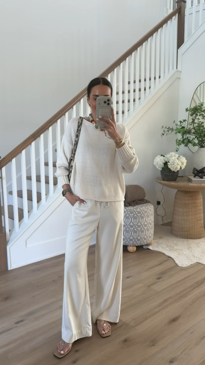 J.Crew inspired sweater, great for any everyday look.

neutral outfit ideas, monochromatic look, all white outfit, casual chic, weekend style, annabrstyle

#LTKOver40 #LTKootd
