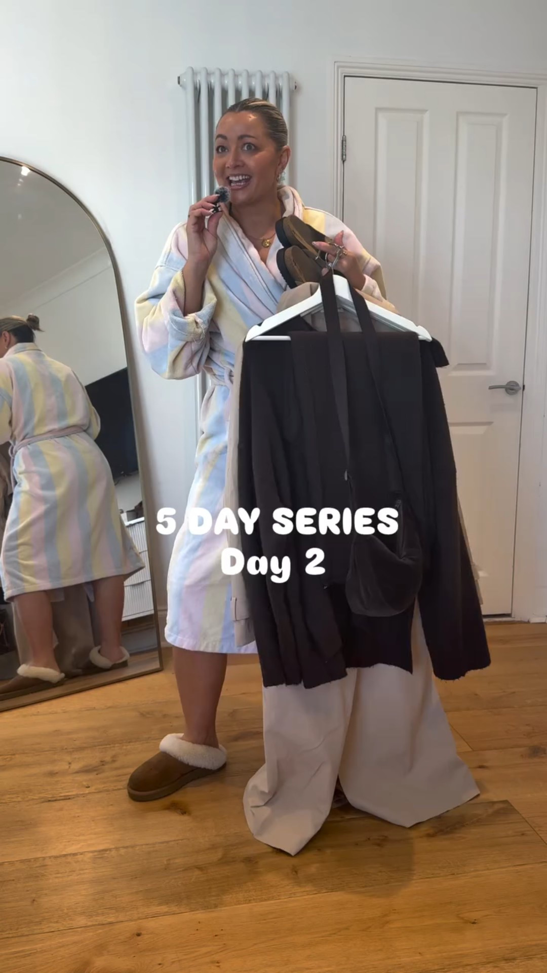 5 Day series - Easy to wear autumn outfits 
Day 2 is this stunning easy to wear, cute but comfy, warm & comfy knit co ord it’s lush 
Paired with this stunning trench coat which is a staple in everyone’s wardrobe 
And my new fave mules comfort but style 

Comment shop your links will come directly too you