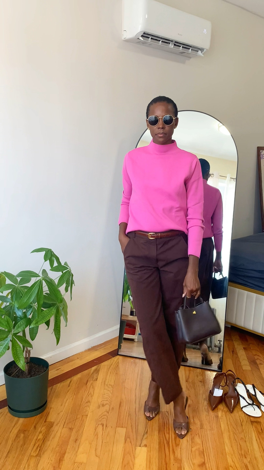 Chic & Cute work outfits for women in their 30s, 40s & 50s 

#LTKootd #LTKWorkwear #LTKOver40