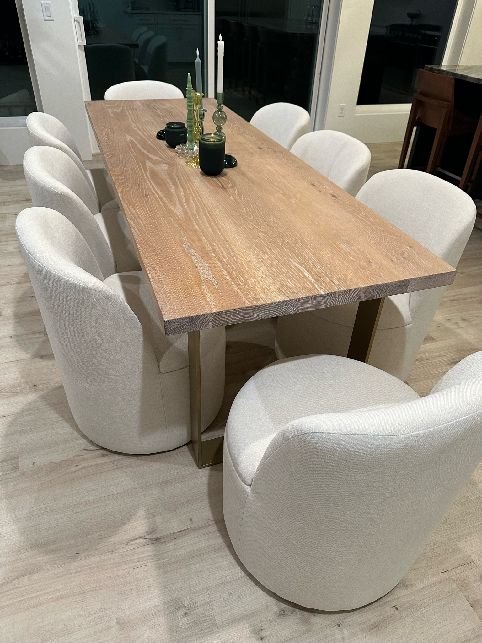 Beautiful and well made swivel chairs! Buy online and have them shipped to your local store for an additional 10-20% off!

#LTKhome