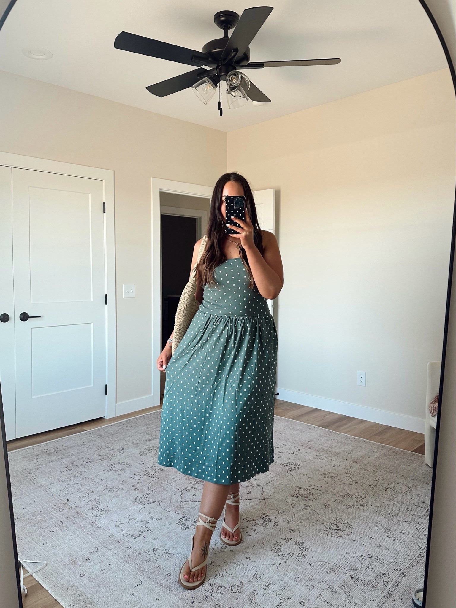 Aerie dress 🤍 wearing a large! 

Aerie real
Aerie summer finds
Aerie new arrivals
Women’s dresses for summer
Tall friendly dresses
summer dresses