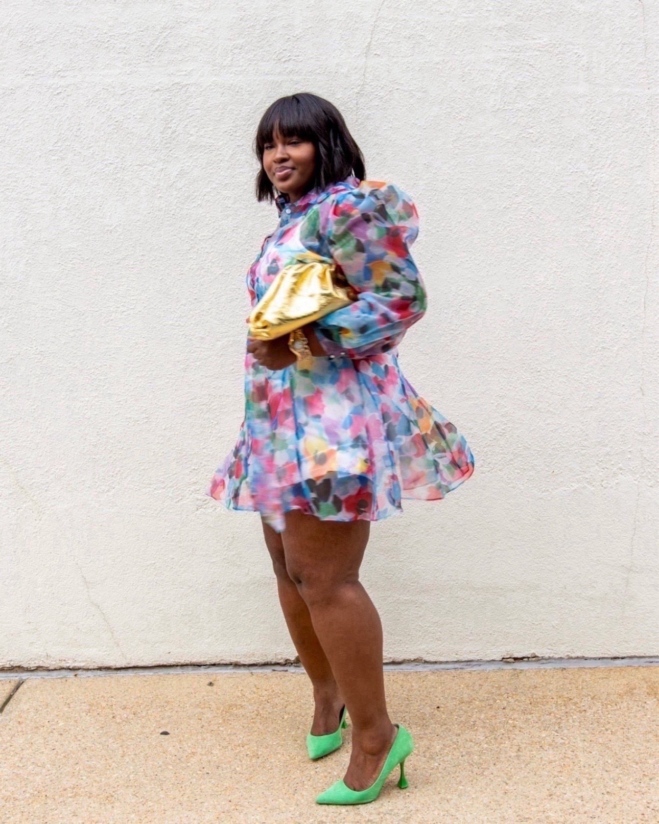 Mini doesn’t have to mean overdone. The wrap shape and sheer long sleeves balance the length so it still feels classy. #WrapMiniDress #SheerDress #SpringStyle #WeddingGuestDress #ColorfulStyle #EventOutfit

#LTKSpringSale #LTKMidsize #LTKootd