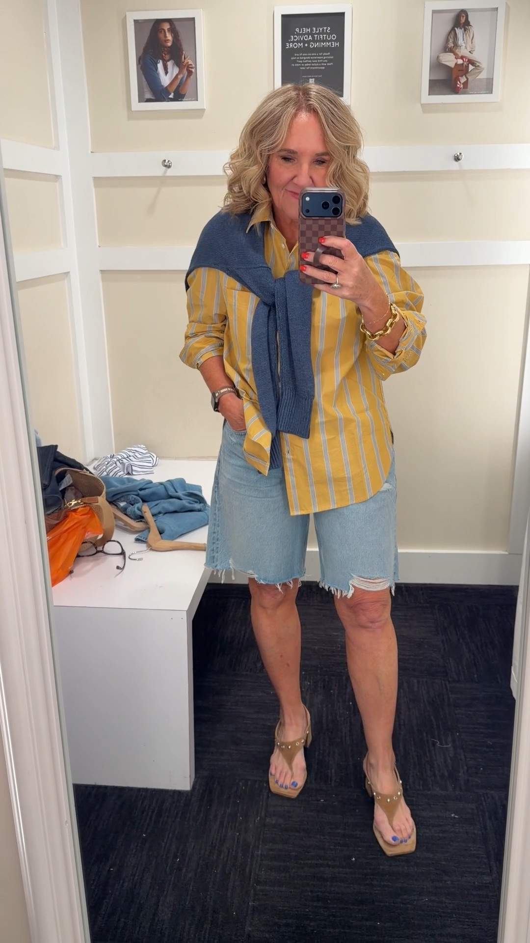 Ahhhh @Madewell fitting room this top is a favorite style year round size down 
The shorts are really really good but decided to get the target version true to size I took an 8/29
Sweater is very lightweight and kind of sheer. Nice lightweight layer

#LTKxMadewell