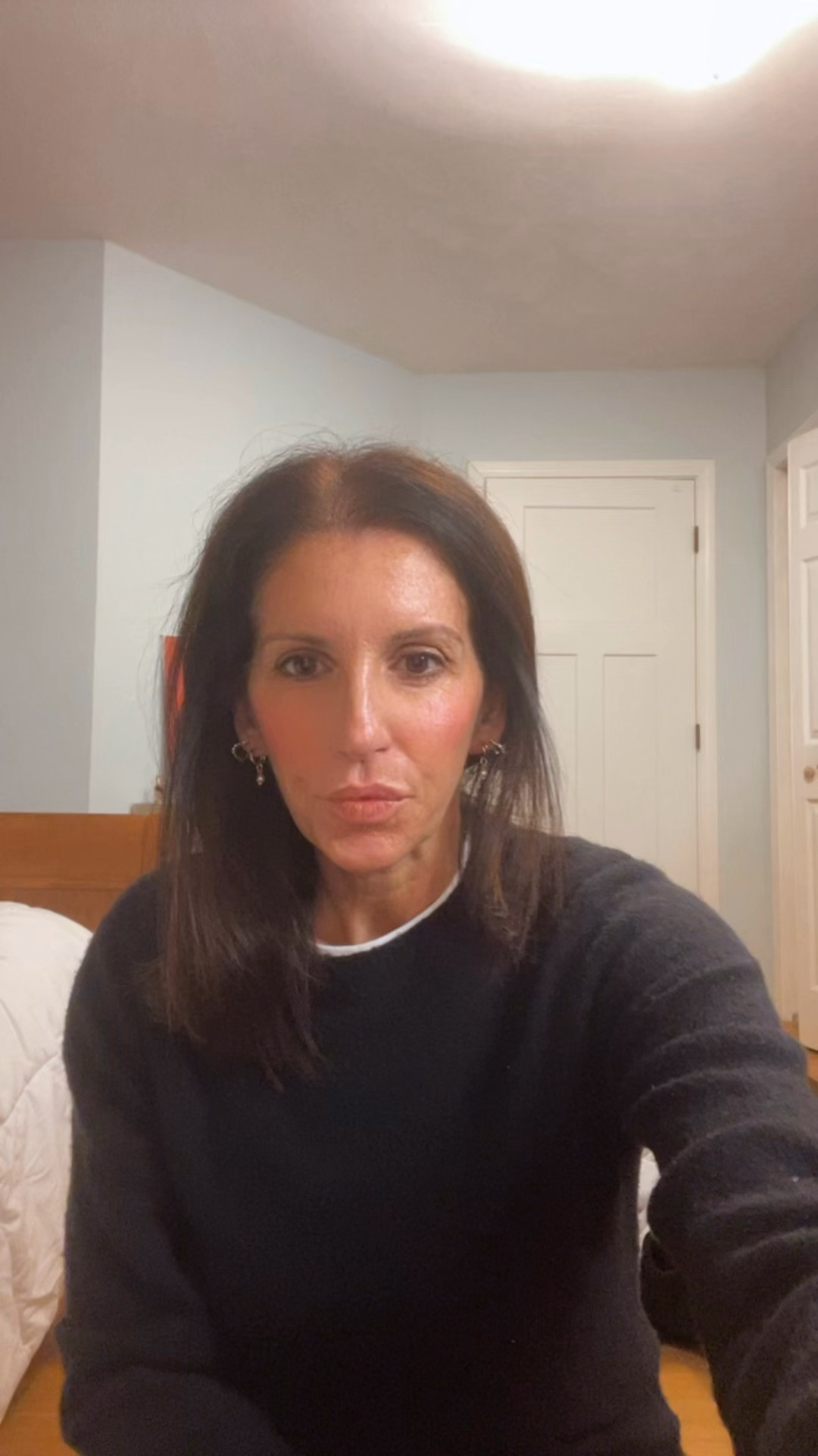 🍂 Fall Classroom Cozy: Corduroy + Sweater Combo
#LTKFall #LTKTeacherStyle #FallOOTD #JCREWFactory #GapStyle #LTKUnder100
Teaching all day means comfort is key, but I still want to feel put together. This corduroy + sweater combo checks all the boxes: warm, soft, structured, and perfect for lesson plans and coffee runs 🍎☕.

#LTKStyleTip #LTKOver40