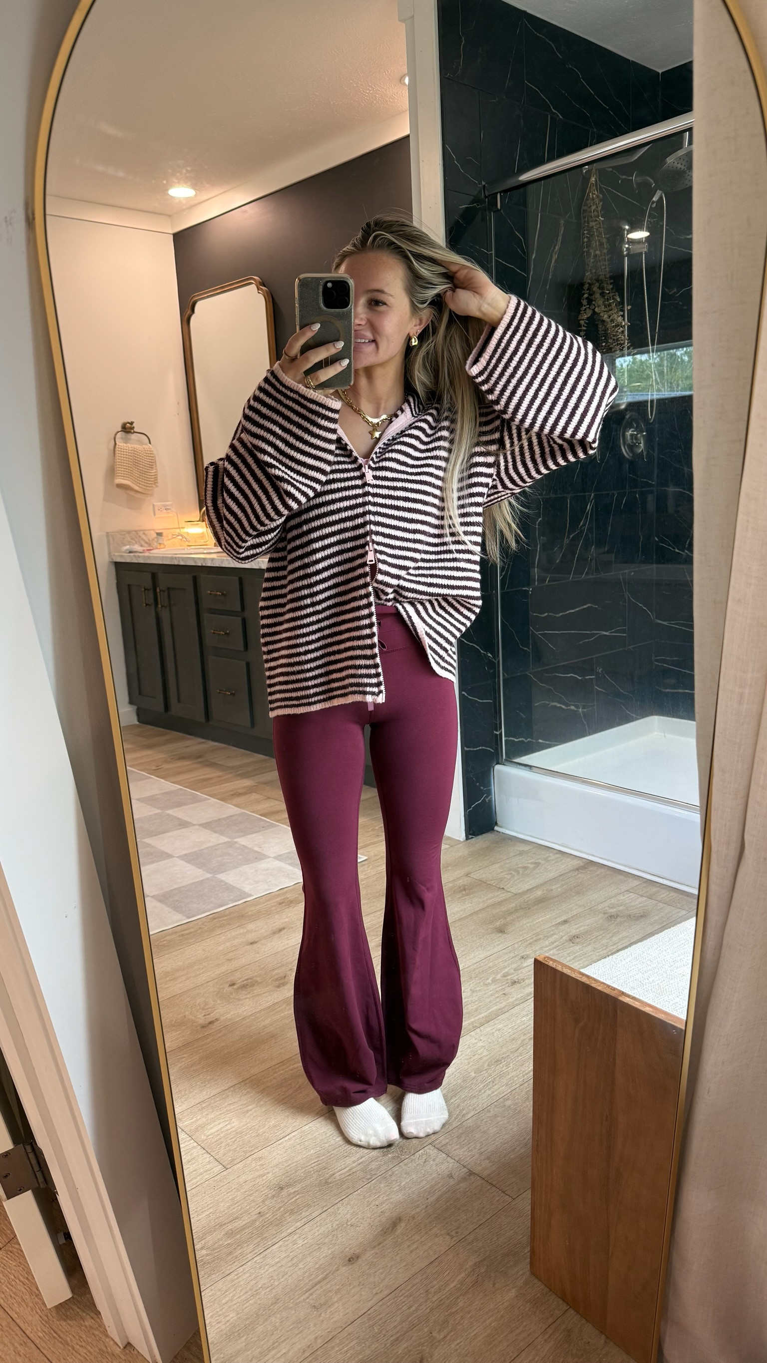 it was 72° this morning so you already know I have my fall outfit on👏🏼😍 

 #LTKootd #LTKSeasonal