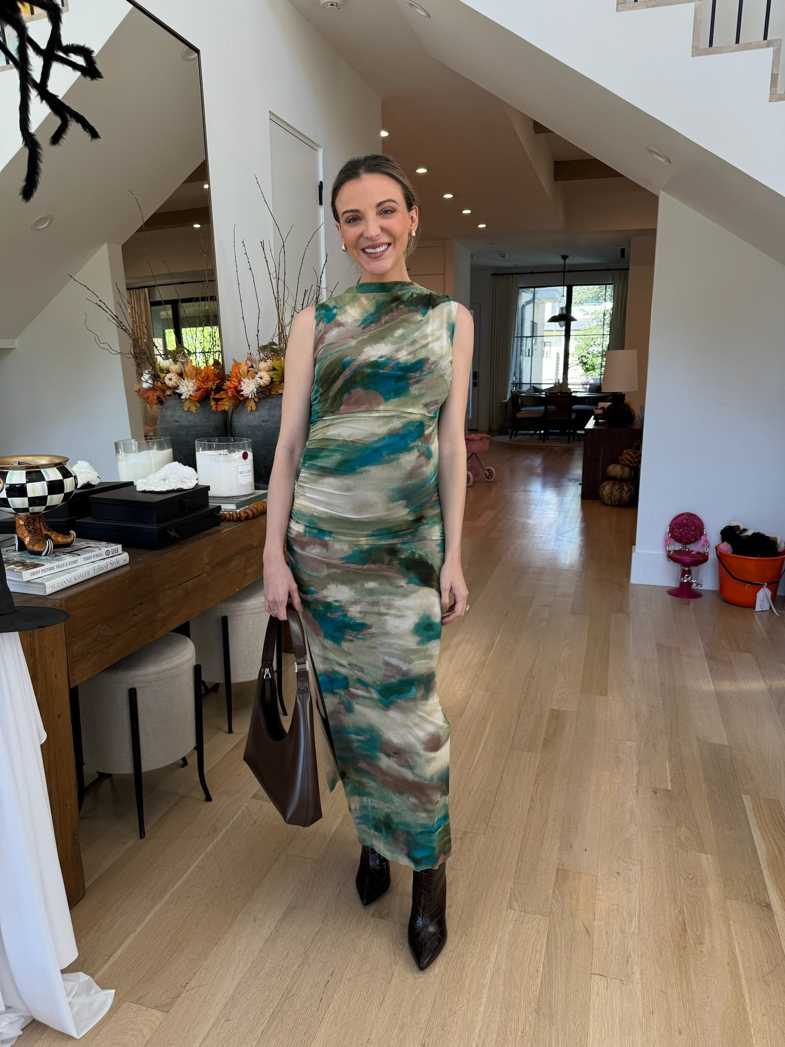 Ruched dress
Amazon bag
Knee high boots 

#LTKSeasonal #LTKShoeCrush #LTKBump