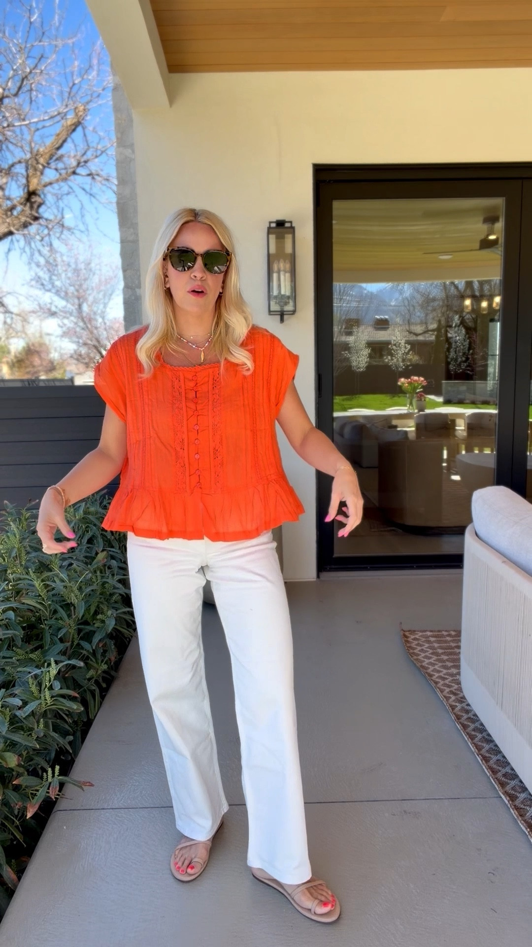 I love this top for the spring and summer! It looks like free people! 

#LTKootd #LTKmomlife #LTKgrwm