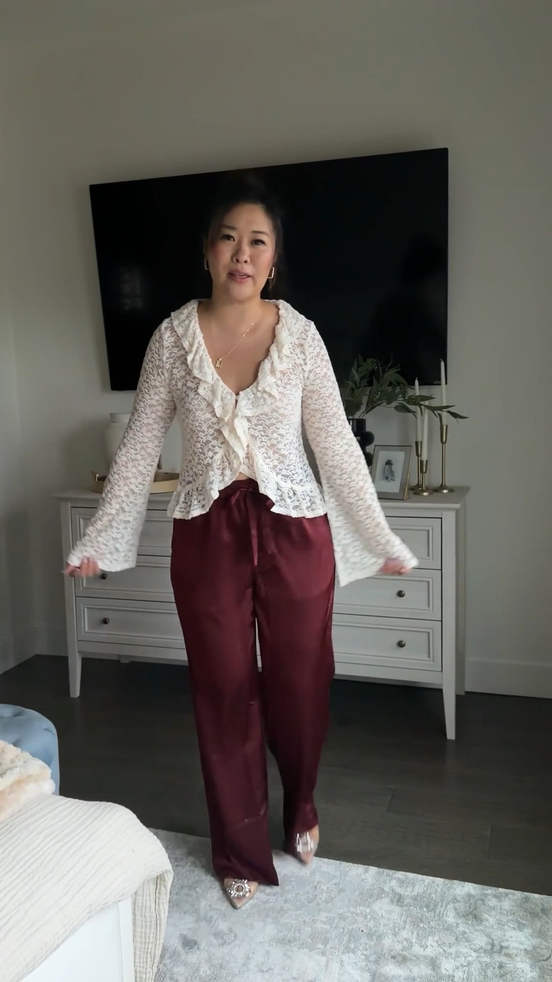 Target Holiday Outfits
Ruffle Top: Small
Satin Pants: Medium

target fashion, holiday outfit, Christmas outfit, burgundy pants, satin pants, holiday ootd, trendy fashion, women’s fashion, ootd 

#LTKSeasonal #LTKHoliday #LTKootd