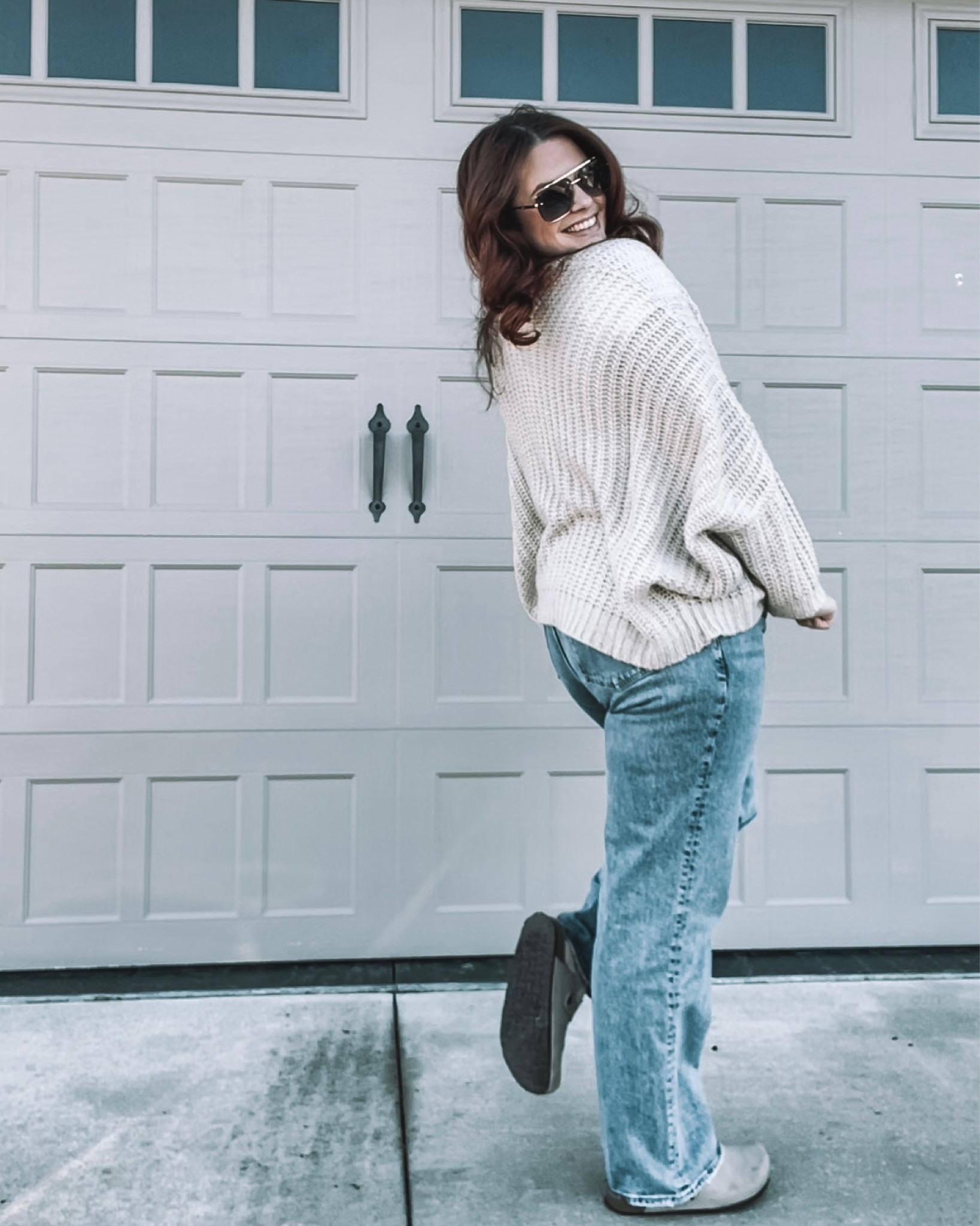 Cardigan, jeans, denim, winter outfit, clogs

#LTKmidsize #LTKfindsunder100 #LTKstyletip