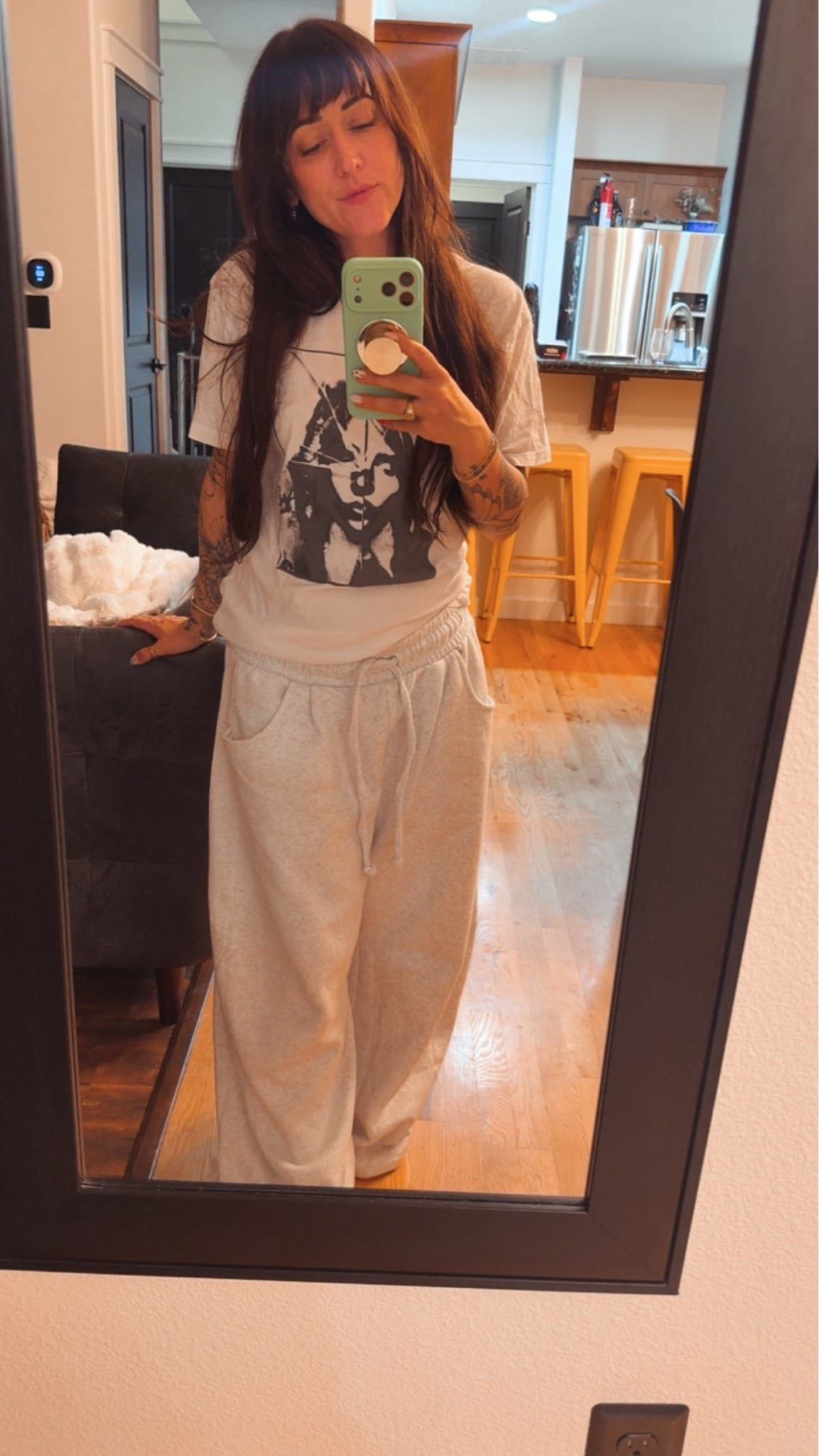 Gray soft barrel leg sweatpants from Urban Outfitters

#LTKdayinmylife #LTKgrwm #LTKActive