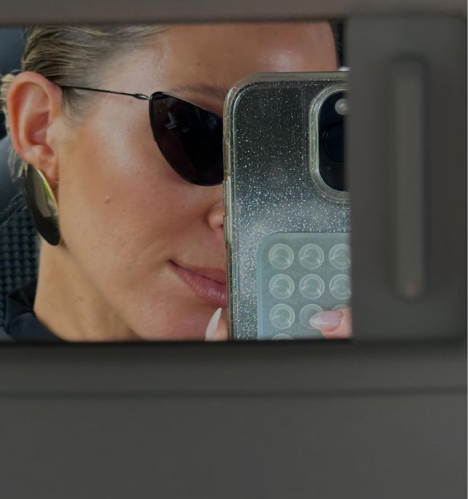 Go to sunglasses! Linked beloww

#LTKstyletip #LTKSeasonal #LTKaustralia