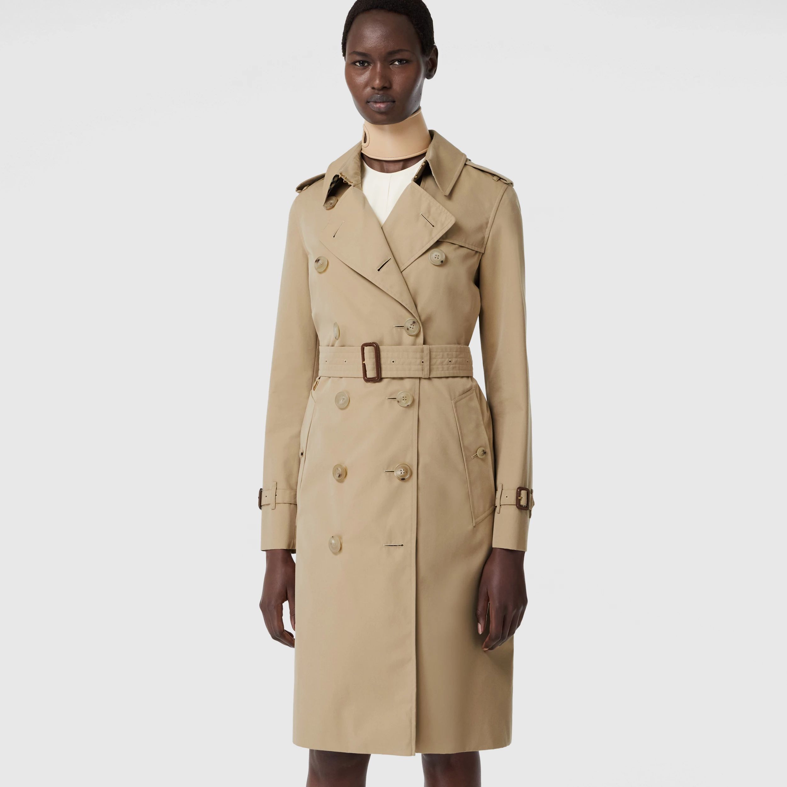 The Long Kensington Heritage Trench Coat in Honey - Women | Burberry® Official | Burberry (US)