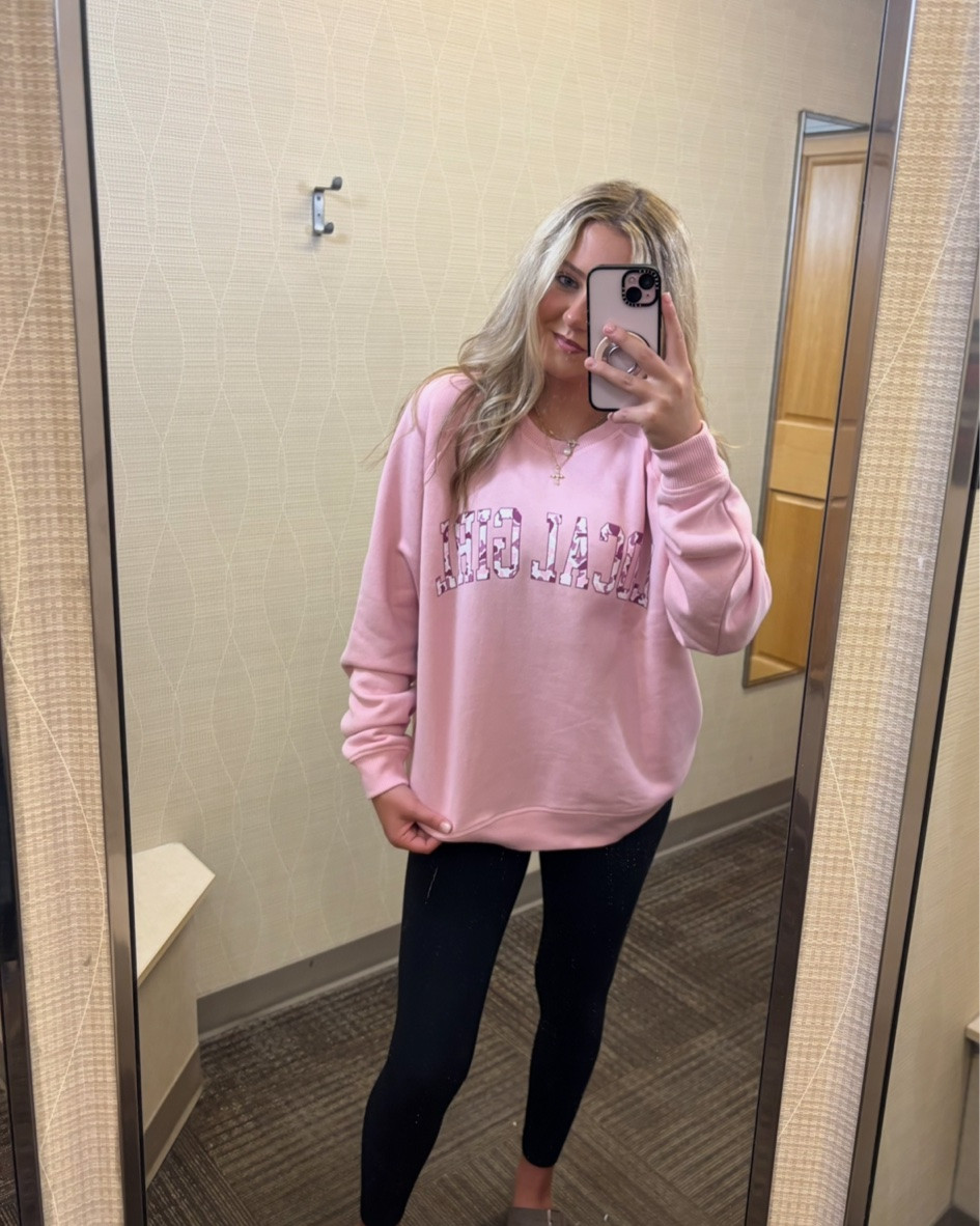 Scheels “Local Girl” favs!! Dress is on Palmetto Moons website! All size XS except for the pink crew! #scheels #localgirl

#LTKootd #LTKgrwm #LTKdayinmylife