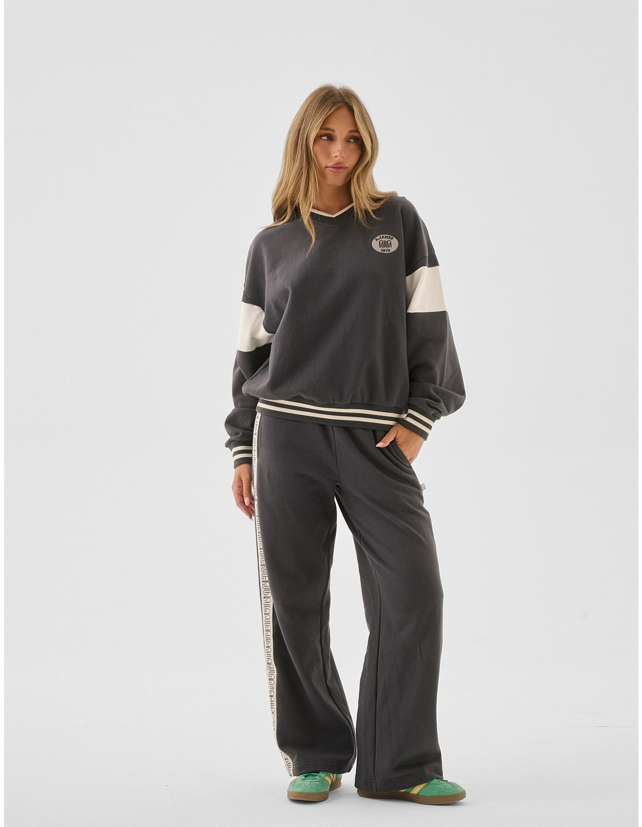 AJ Wide Leg Trackpant | David Jones (Australia & New Zealand)