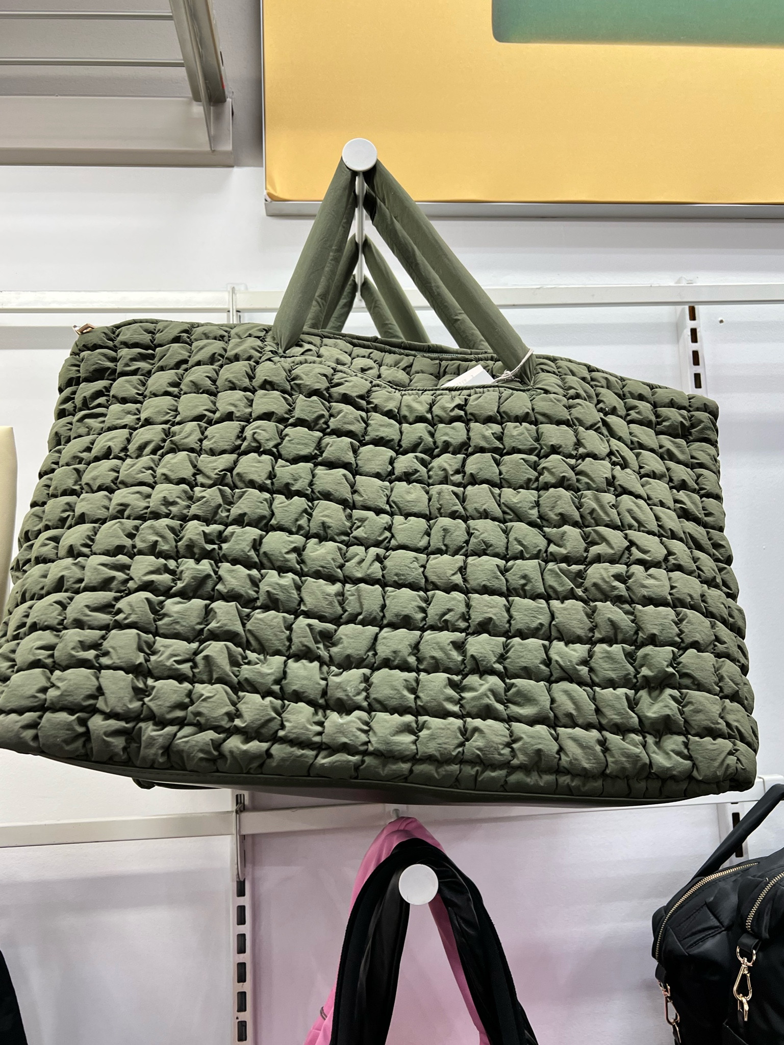 Target A NEW DAY — NEW ARRIVAL — perfect for road-trip & on the plane + mom bag everyday use. 

#dufflebag #anewday #targetbags #targetfinds #targetnewarrivals #targetdufflebag #bags #travelbags #everydaybags #momstyle #mombag #athleisure #athleisurewear #gymbag #bagsunder50 #dailyfinds #diaperbag #babybag #hospitalbag #mommybag 

#LTKstyletip #LTKitbag #LTKfindsunder50