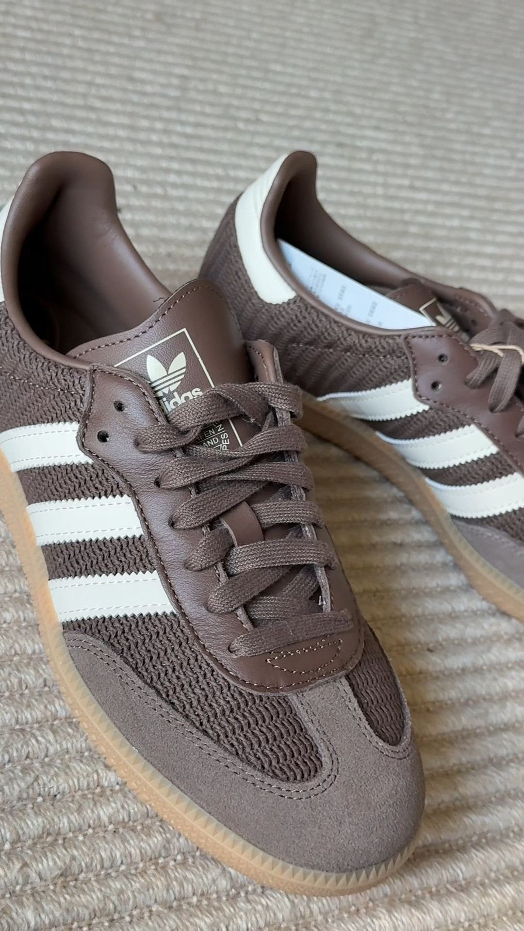 I was immediately in love when I saw these Adidas Samba OG in brown and crochet 🥹 let me know if you want to know where to get them!



#LTKShoeCrush #LTKStyleTip #LTKTravel