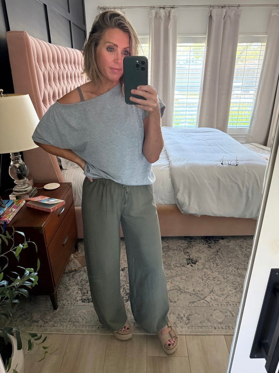 Another super comfy WFH or run some errands but still look put together outfit. Wearing a small in the pants and a medium in the top 