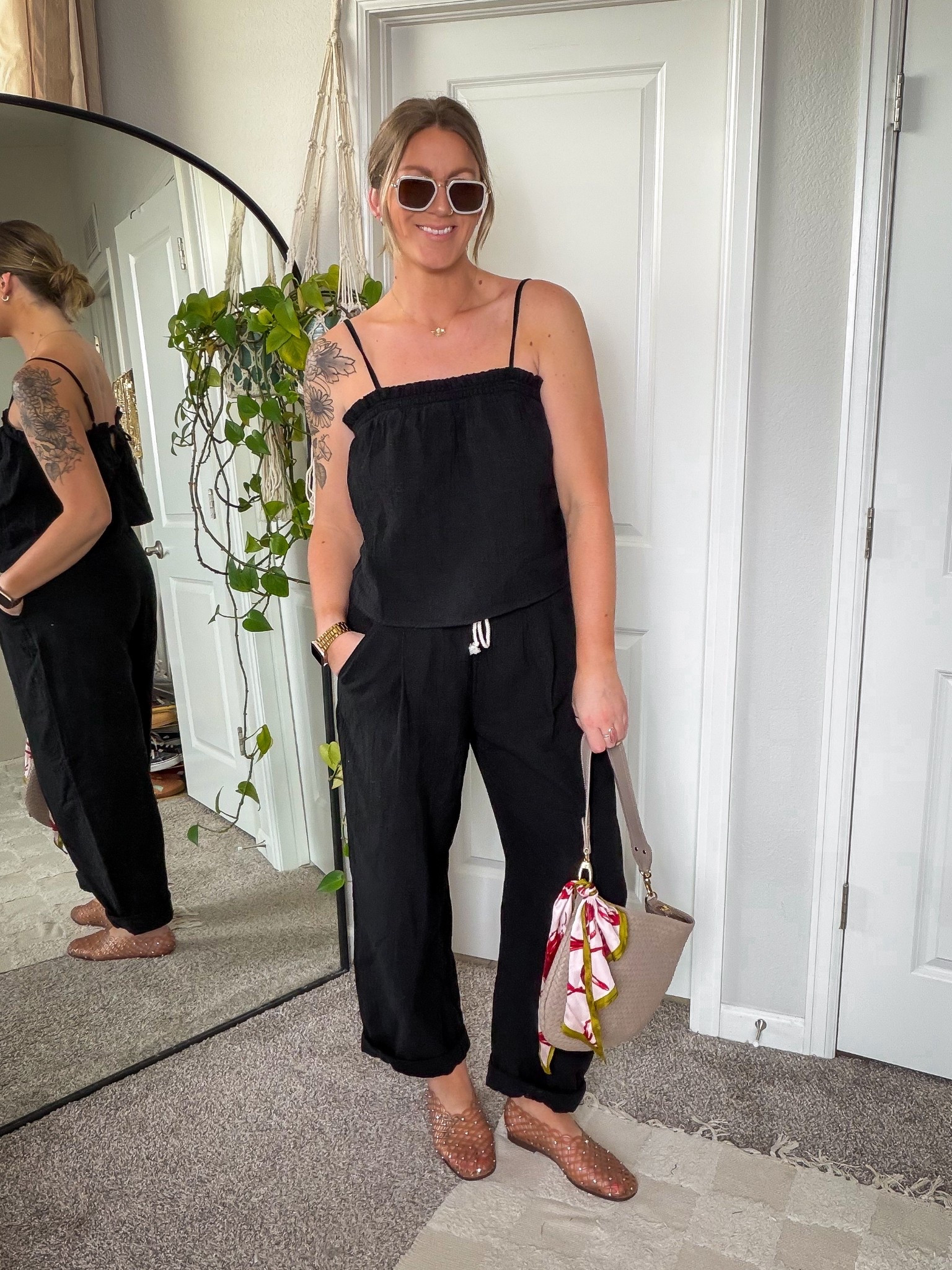 Medium top, medium tall pants, 11 shoes 
🇨🇦 specific links saved at the end 

#LTKTall #LTKOver40