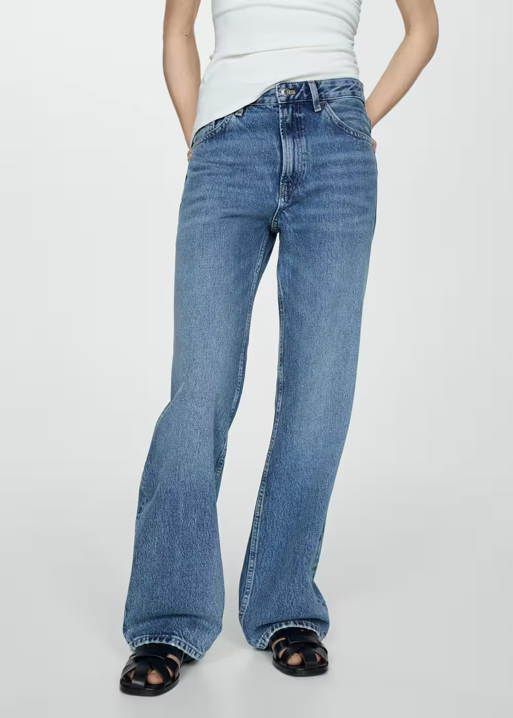 Mid-rise straight jeans -  Women | Mango USA | MANGO (US)