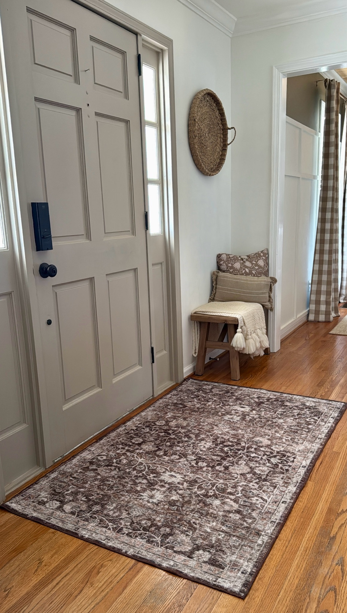 Entryway views 

My entryway rug in machine washable, has a nonskid backing and beautiful neutral tones with a vintage pattern . 
Perfect for high traffic areas- and for hikes with kids and pets. Comes in multiple sizes 




Washable rug ,LOLOI rugs, Amber Lewis collection, @Wayfair , Wayfair home find, vintage look
Rug

#LTKHome #LTKSeasonal #LTKmomlife