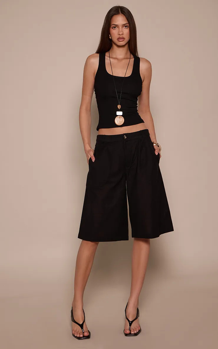 Black Linen Look Pleated Tailored Long Shorts | PrettyLittleThing | PrettyLittleThing UK