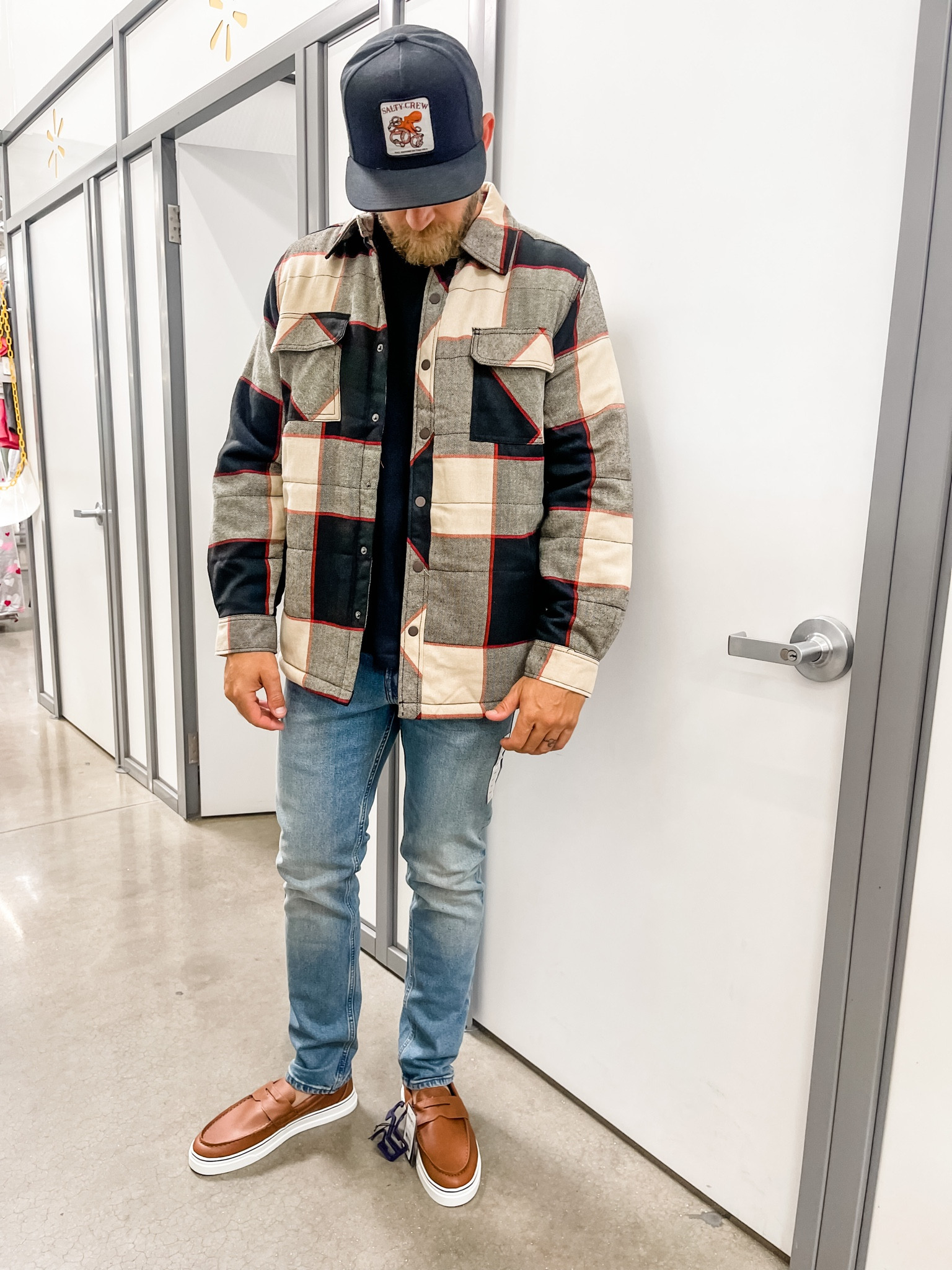 Size medium in this jacket 
Size 32x32 in these jeans 

#LTKsalealert #LTKunder50 #LTKstyletip