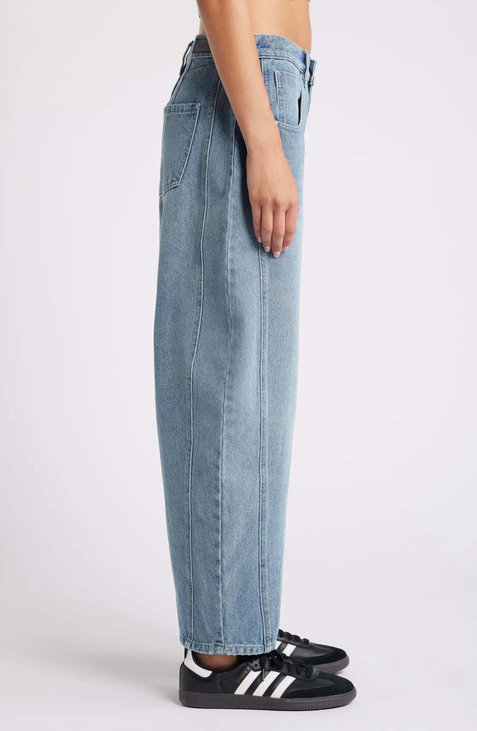 Low Loose Barrel Leg Jeans | Nordstrom