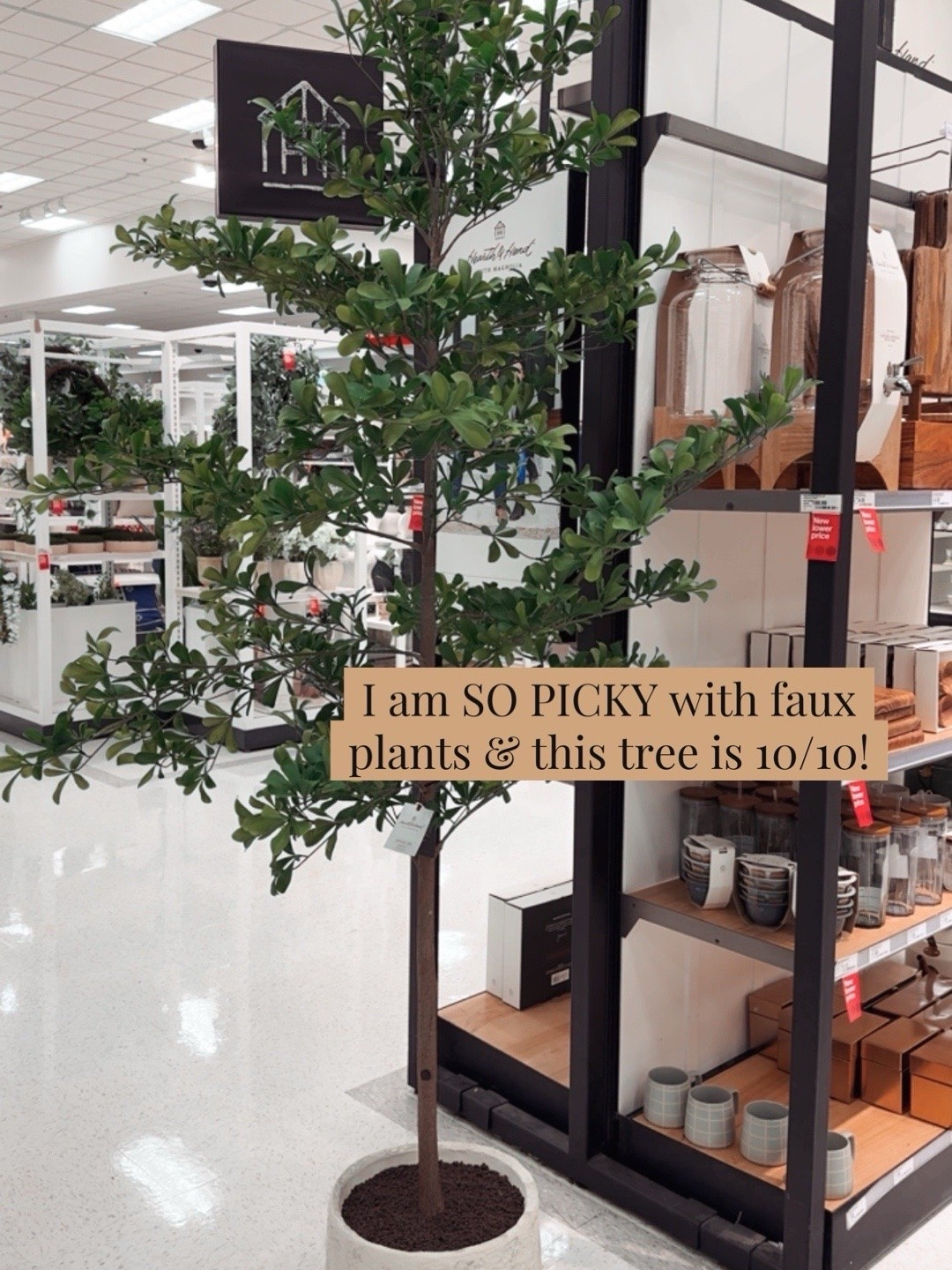 This faux tree is so gorgeous! Can’t believe the quality.

#LTKHome #LTKOver40 #LTKSeasonal