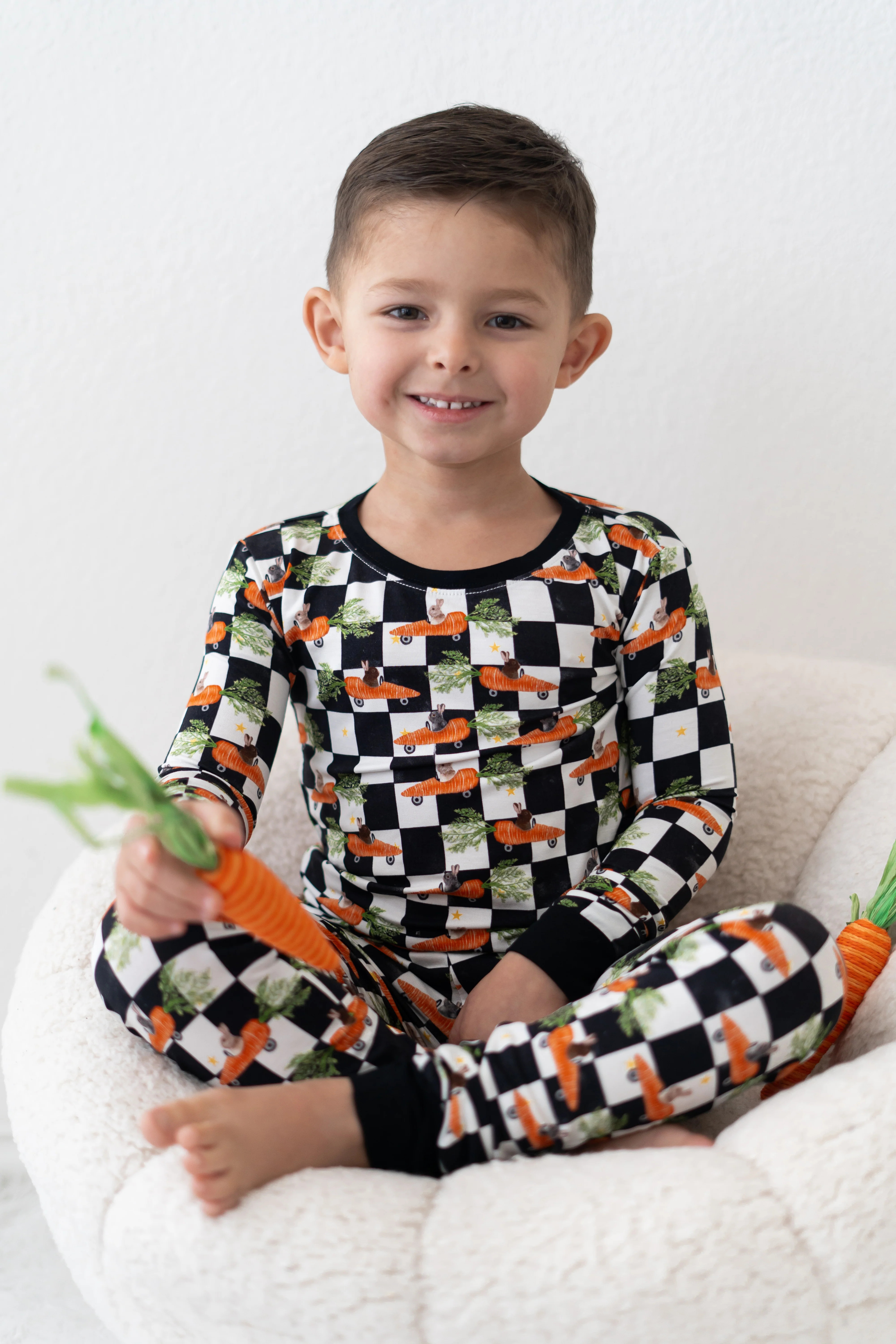 RACING CARROT CHECKERS DREAM SET | DREAM BIG LITTLE CO