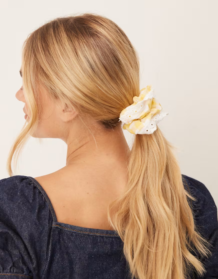 My Accessories - Chouchou à broderies variées - Jaune | ASOS (Global)