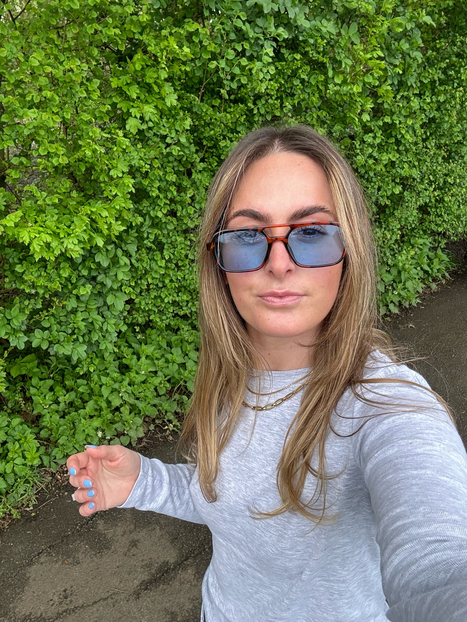 Vintage sunglasses, Amazon fashion, retro look, blue coloured lenses, fun fit, eras tour, country concert, London fashion, uk