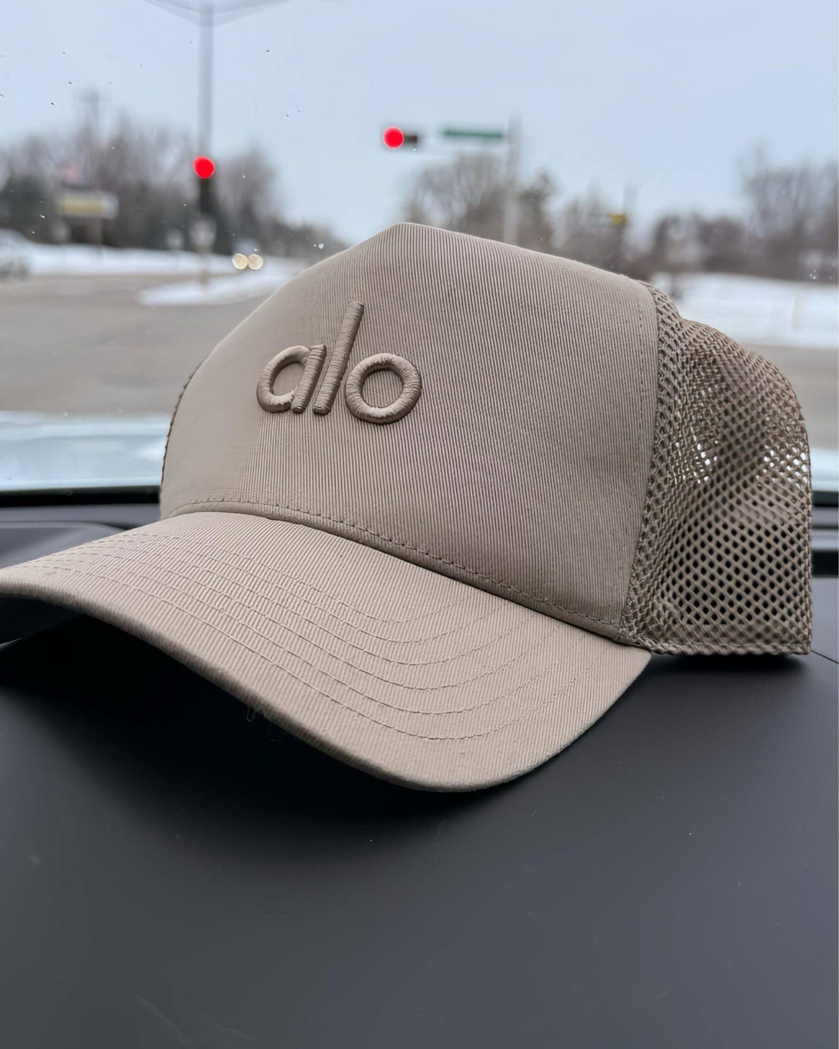 This is for busy moms who want to look put-together without thinking about it. If you’re running errands, heading to Pilates, school drop-off, travel days, or just want an easy off-duty look that still feels elevated — this hat does the work for you.

Why this one over others
This Alo Yoga Performance District Trucker Hat holds its shape better than cheaper trucker hats, doesn’t collapse, and always looks polished. The structured front + clean Alo logo instantly makes any casual outfit look intentional — not sloppy.

What problem it solves
No bad hair days. No flat, flimsy hats. No hats that lose their shape after a few wears. This one always looks good, even when you’re tired, in a rush, or wearing athleisure on repeat.

Where you’ll actually wear it
• School drop-off and pick-up
• Pilates, yoga, or walking errands
• Travel days and airport outfits
• Weekend casual outfits
• Off-duty athleisure looks

This is an everyday hat you’ll actually reach for.


One of the best parts: the fit. This Alo trucker hat works for all head sizes, including if you wear hair extensions. The adjustable back makes it easy to customize without feeling tight or awkward.


Worth the money. Easy to spot clean. Keeps its structure. This is the one hat you buy on always wear.

Alo Yoga trucker hat, Alo Performance District Trucker Hat, Alo yoga hat, Alo logo hat, women’s trucker hat, athleisure hat for women, off-duty mom outfit, casual everyday hat

#LTKActive #LTKFindsUnder100 #LTKootd