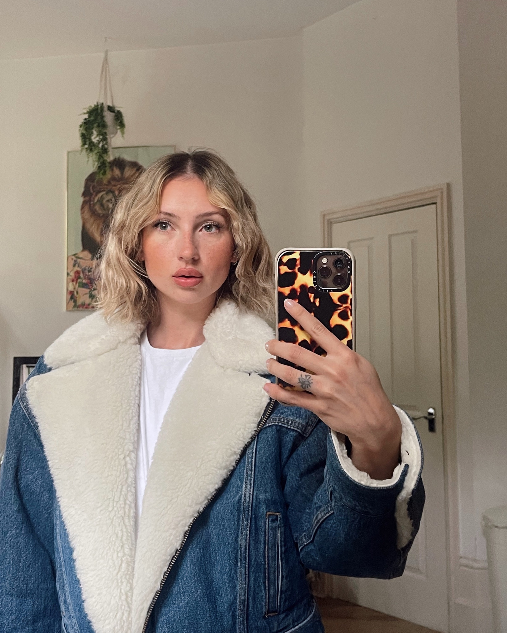 Hey💙. 

Denim jacket/Levi’s jacket/Levi’s denim/spring outfit/spring jacket

#LTKunder100 #LTKFind #LTKSeasonal