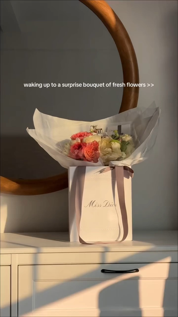 💐🤍 so happy to wake up to this gorgeous bouquet of flowers from Dior beauty. The Miss Dior perfume has been one of my favorites recently. Such a gorgeous, floral scent that’s great for everyday fragrance .. For more links to wedding guest dress summer, fall outfits women, teacher outfits, country concert outfits, date night outfits, back to school outfits, concert outfit ideas, fall wedding guest dresses, business casual workweawr, work outfits,  follow me on LTK! ✨

#LTKbeauty #LTKsummer #LTKstyletip