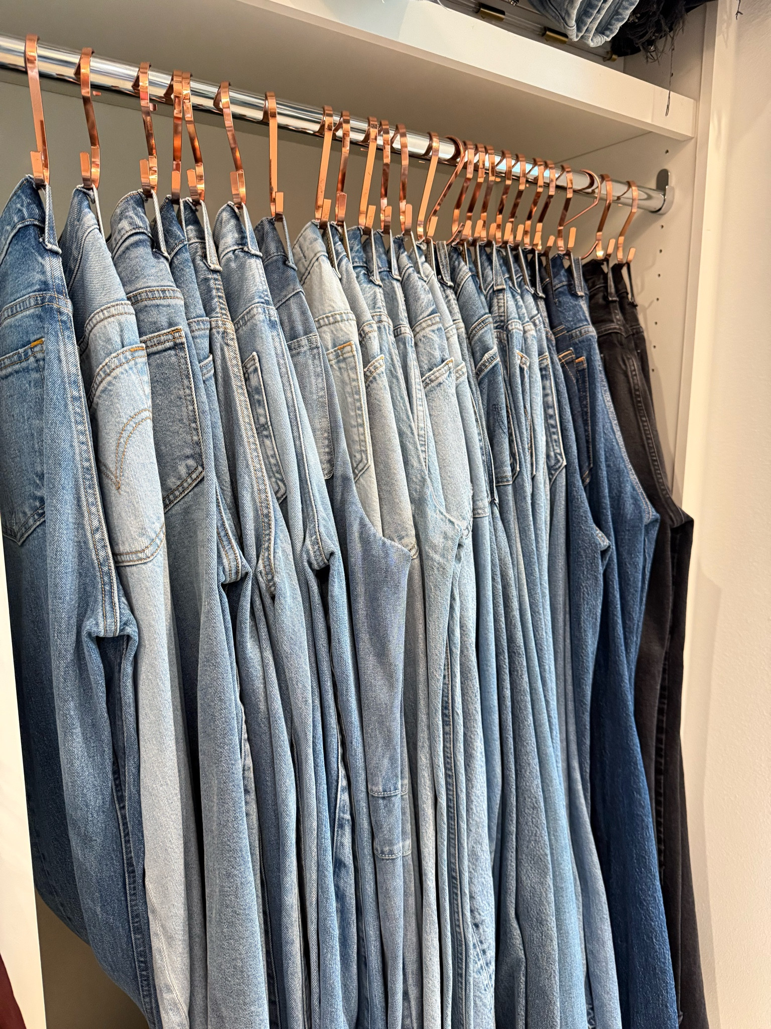 The best hooks for hanging up my jeans! They are currently on sale and the best way I’ve found to organize my closet!! @Amazon #founditonamazon #ad

#LTKSaleAlert #LTKxPrimeDay