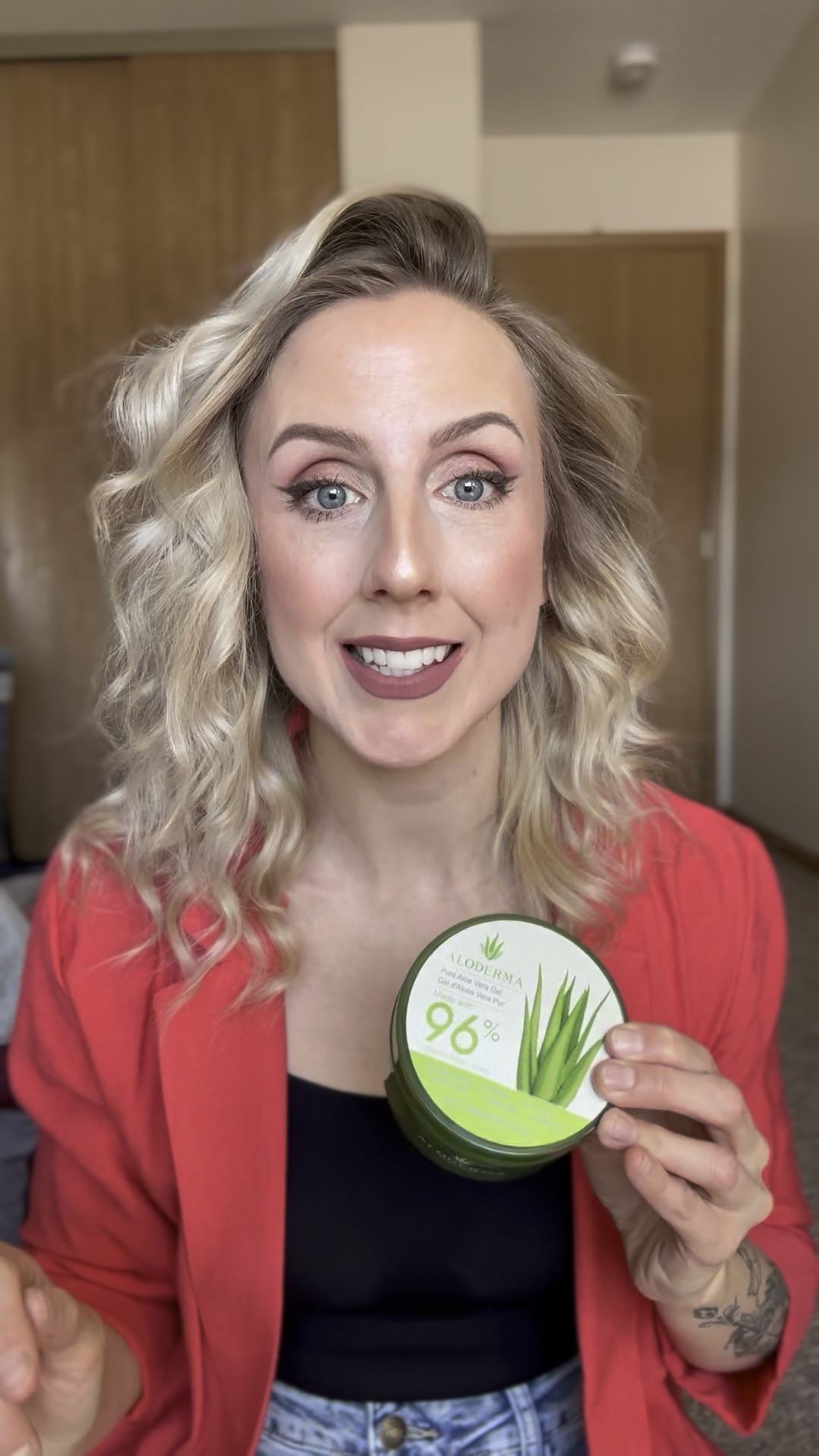 Aloe Vera Gel instead of lotion before makeup is a game changer. 

#LTKBeauty #LTKSaleAlert #LTKFindsUnder50