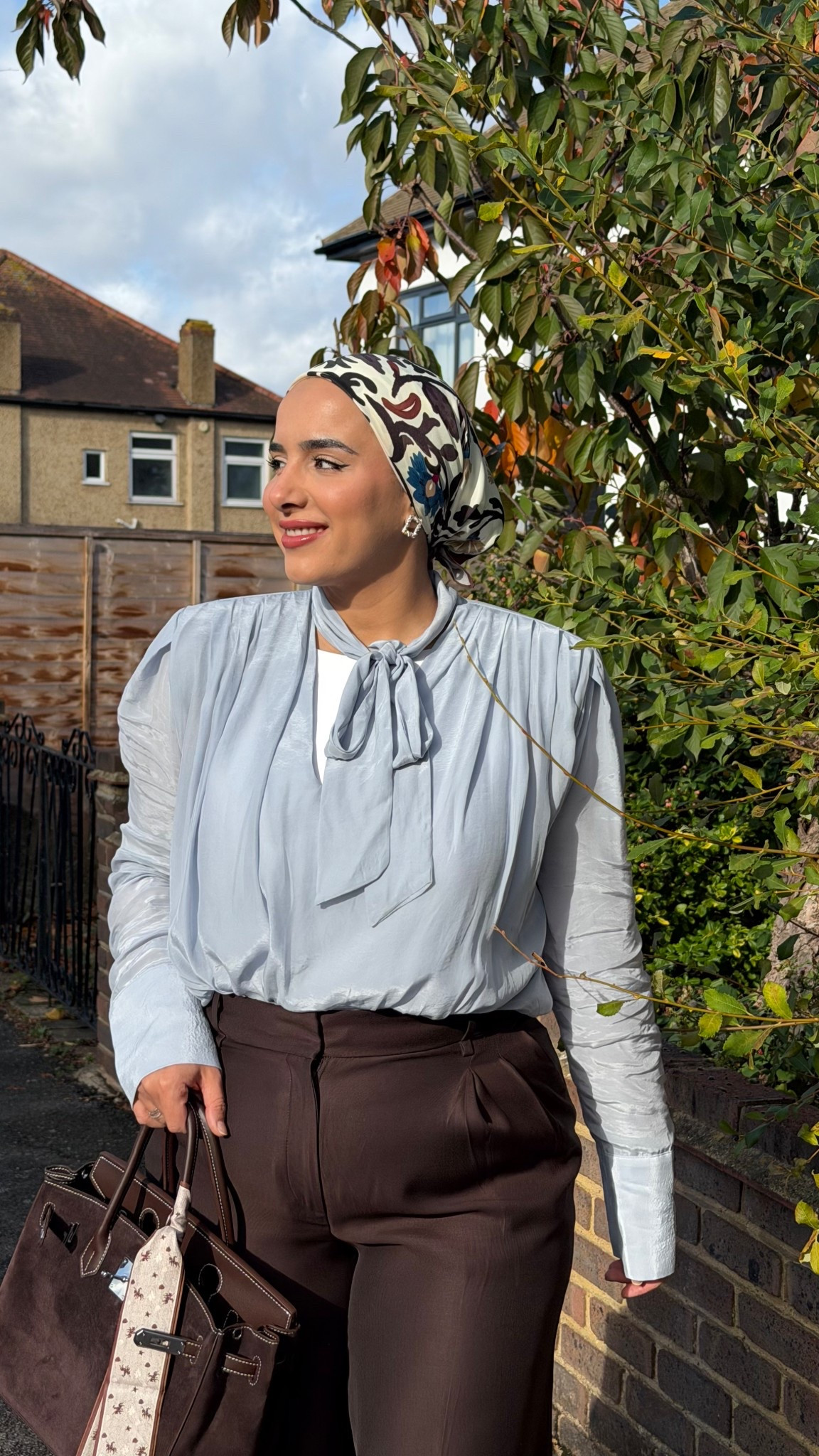 Baby blue and chocolate brown 

#LTKcurves #LTKmodest #LTKmidsize