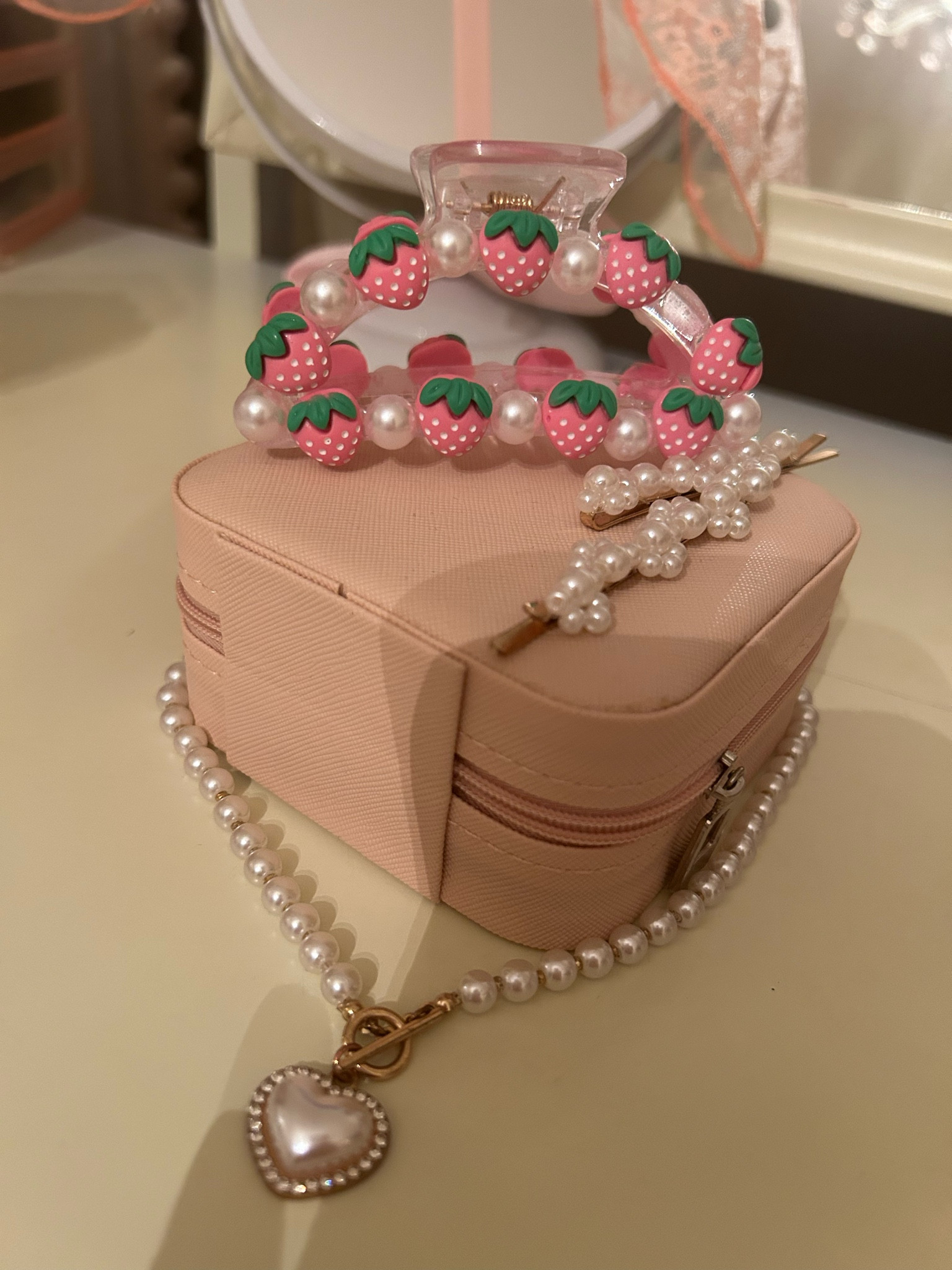 Every strawberry coquette girly needs this hair clip 😍🎀🍓🍰🫶🏻 #LTKFind #Coquette #Hairclip 

#LTKFind