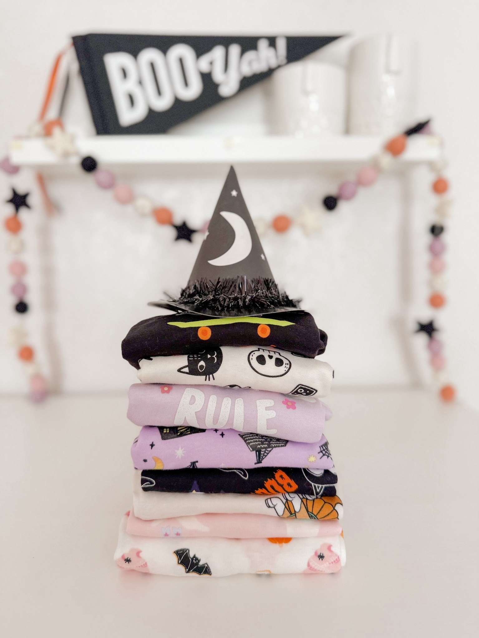 Halloween jammies 🔮🖤 

#LTKKids #LTKSeasonal #LTKHalloween