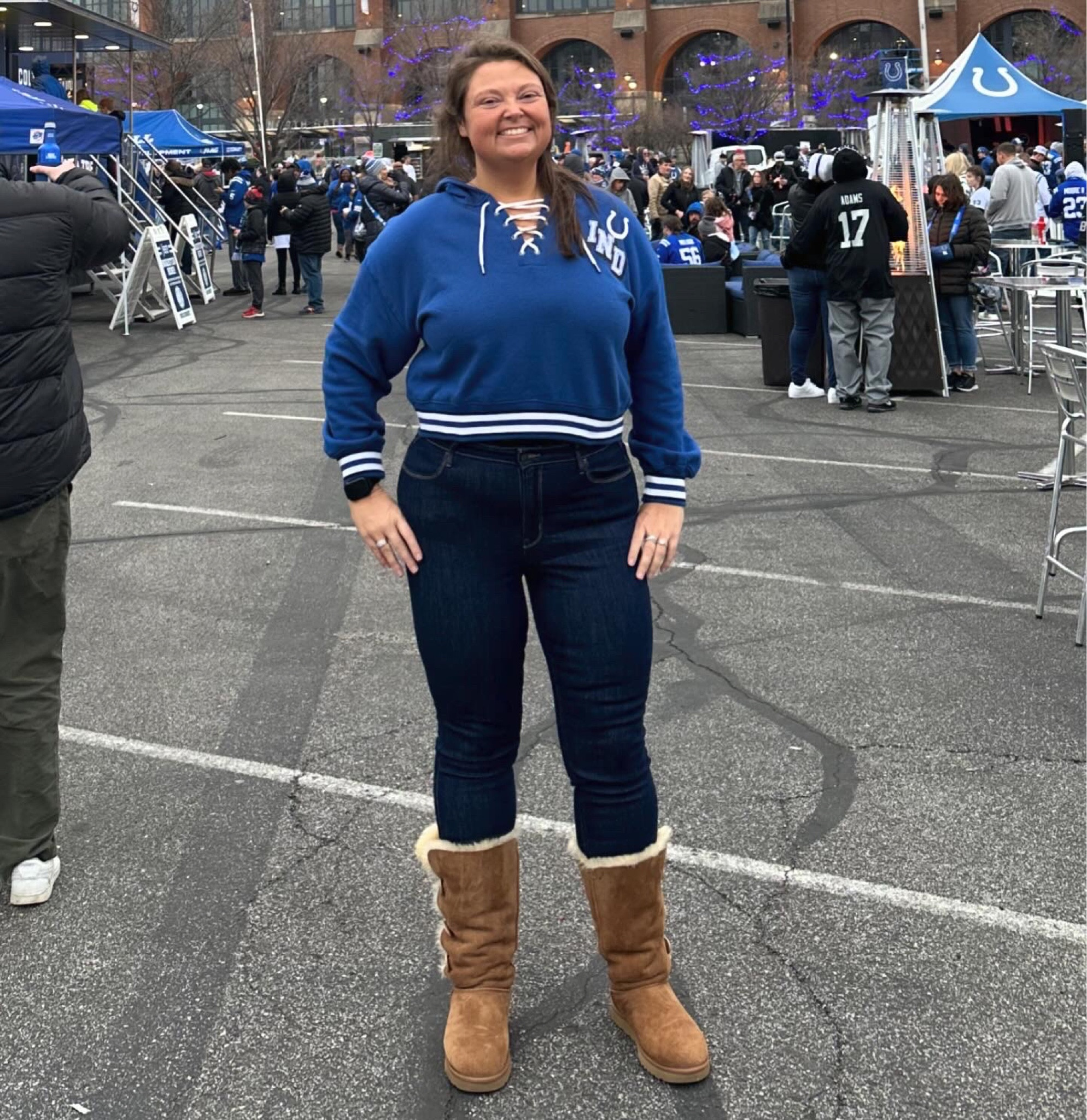 Game day look!

#LTKmidsize #LTKshoecrush #LTKfitness
