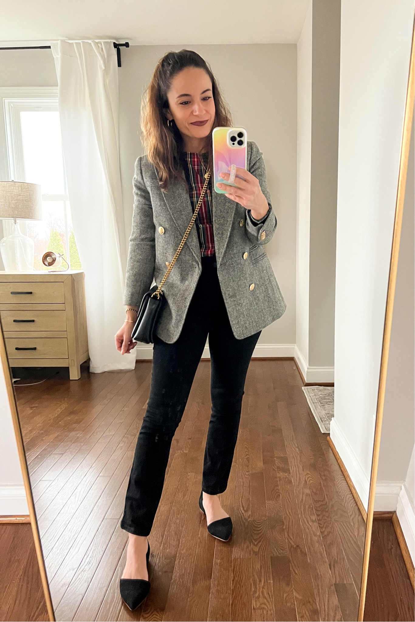 Wearing today 

Shirt petite xxs 
Blazer petite 00 
Jeans petite 00 
Shoes tts 

#LTKSeasonal #LTKworkwear #LTKHoliday