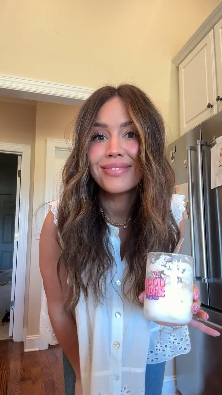 What I use to style my hair! 

#LTKGiftGuide #LTKdayinmylife #LTKBeauty